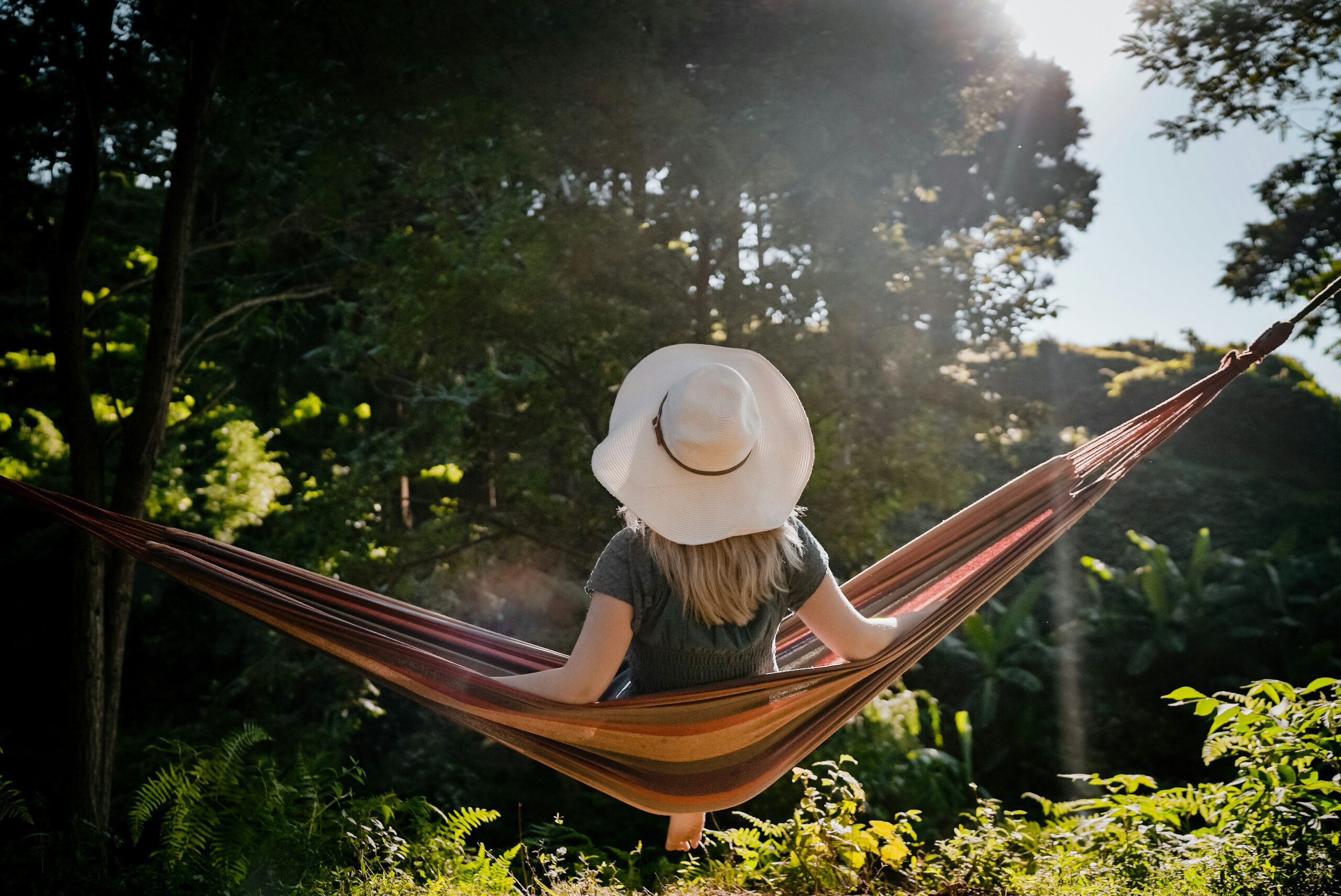 How to Live in the Present Moment When Your Mind Won’t Slow Down
