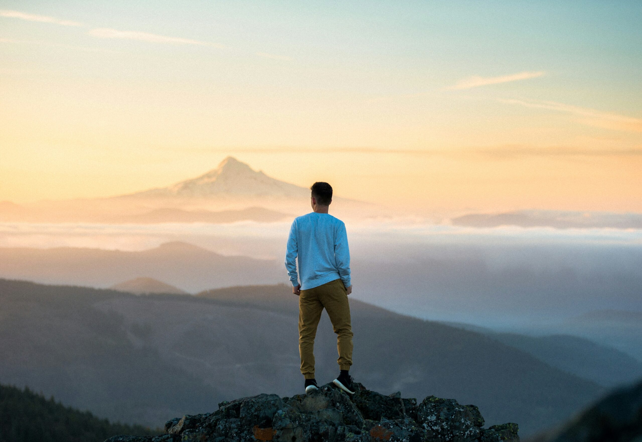 How to Calm Anxiety Naturally (Simple Ways That Actually Work)